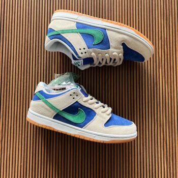 Imported sb dunk full leather quality(white and blue)